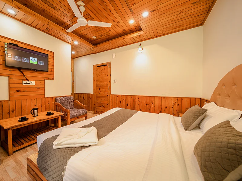 Deluxe room interior at Veer Villa Manali