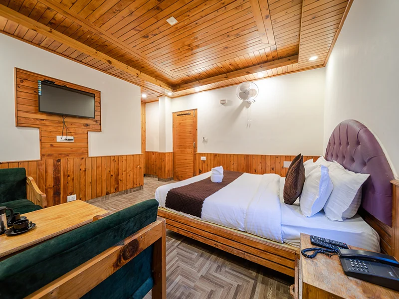 Super Deluxe accommodation at Veer Villa Manali