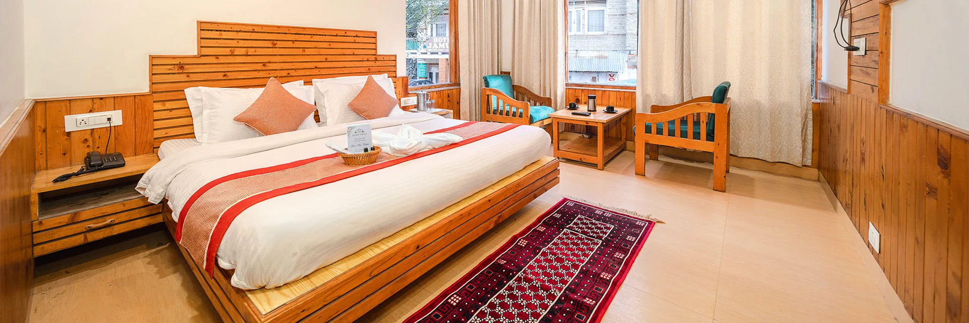 Rooms and comfortable stay at Veer Villa Manali